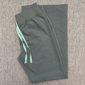 Figs Bonsai High-Waisted Livingston Pants